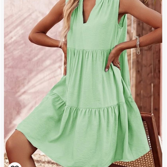 WOMEN’S MINI DRESS SZ SMALL NEW IN BAG. GREEN DRESS #287 - Picture 2 of 4